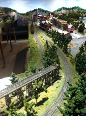 model train track