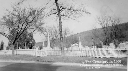 Canton Center Cemetery Black and white photo of the cemetery in 1950.