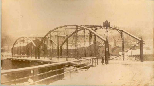 Canton, CT - Bridge in Winter